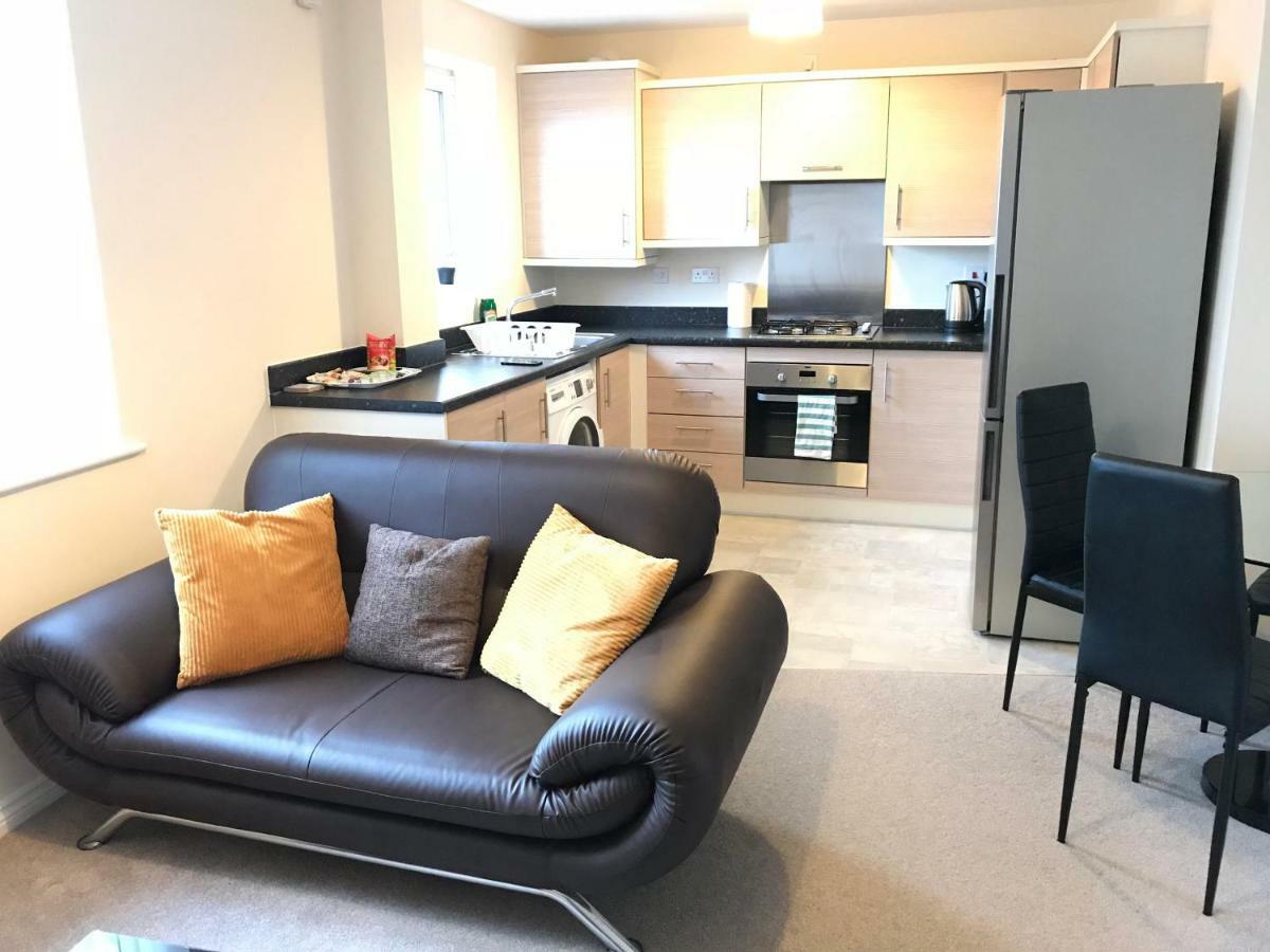 Smartrips Apartments Coventry Phòng bức ảnh